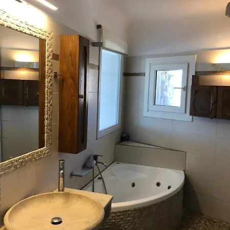 Villa Flaskos Village