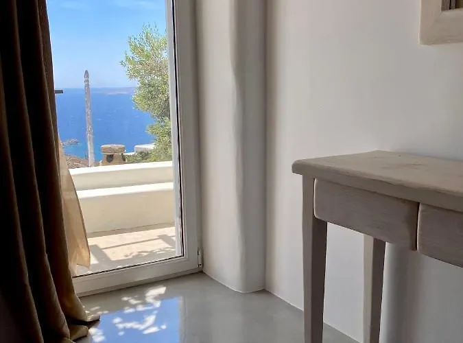 Flaskos Village Villa