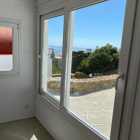 Eleni Villa