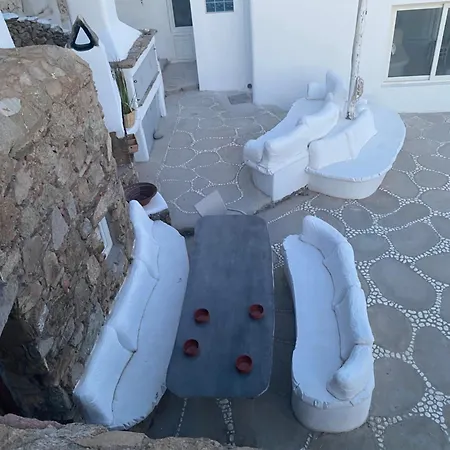 Flaskos Village Villa *