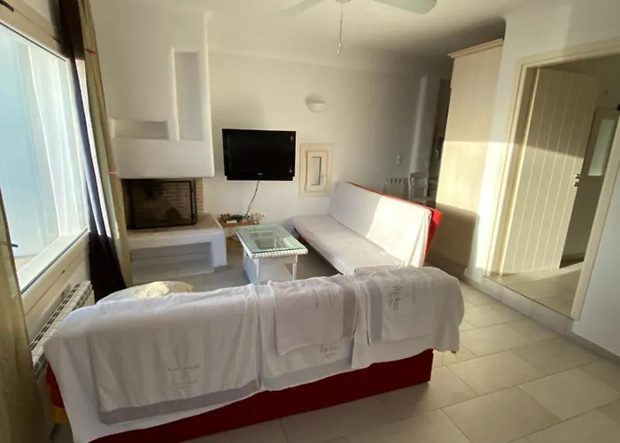 Villa Flaskos Village